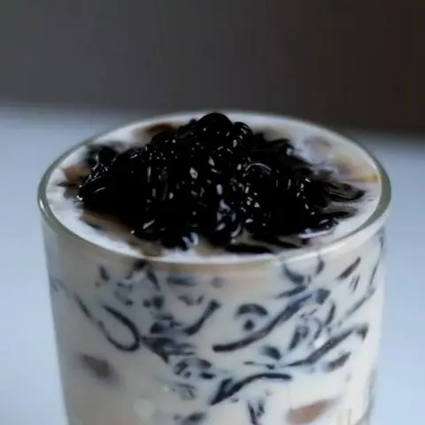 Hình ảnh Trà sữa gạo rang sương sáo sợi
