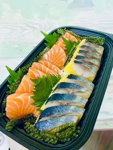 Hình ảnh Combo cá hồi và cá trích