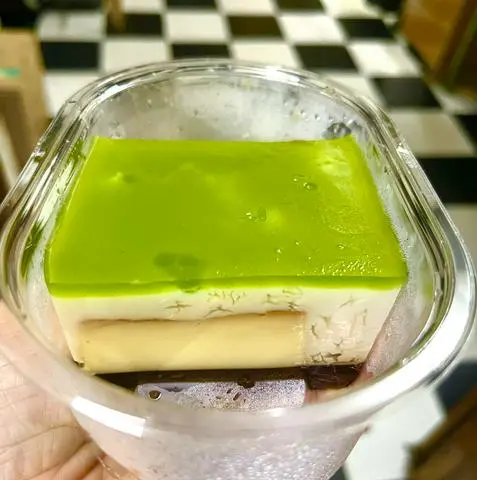 Hình ảnh Combo 5 hộp rau câu sợi giòn full nhân flan siêu béo thơm ngon 300gr (tặng 01)