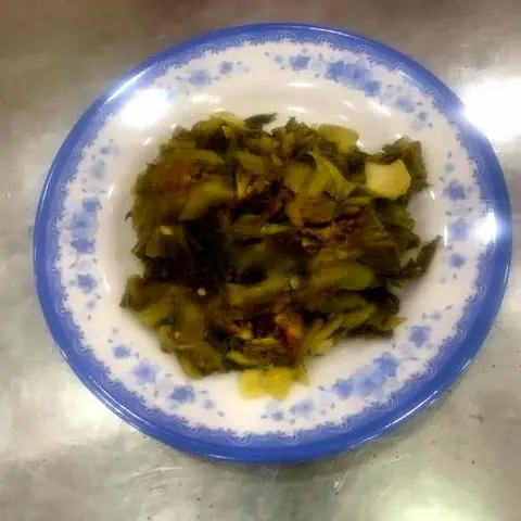 Hình ảnh Dưa muối thêm