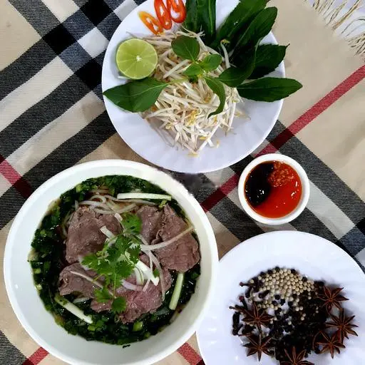 Hình ảnh Tô em bé