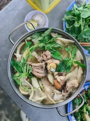 Hình ảnh Lẩu lớn 