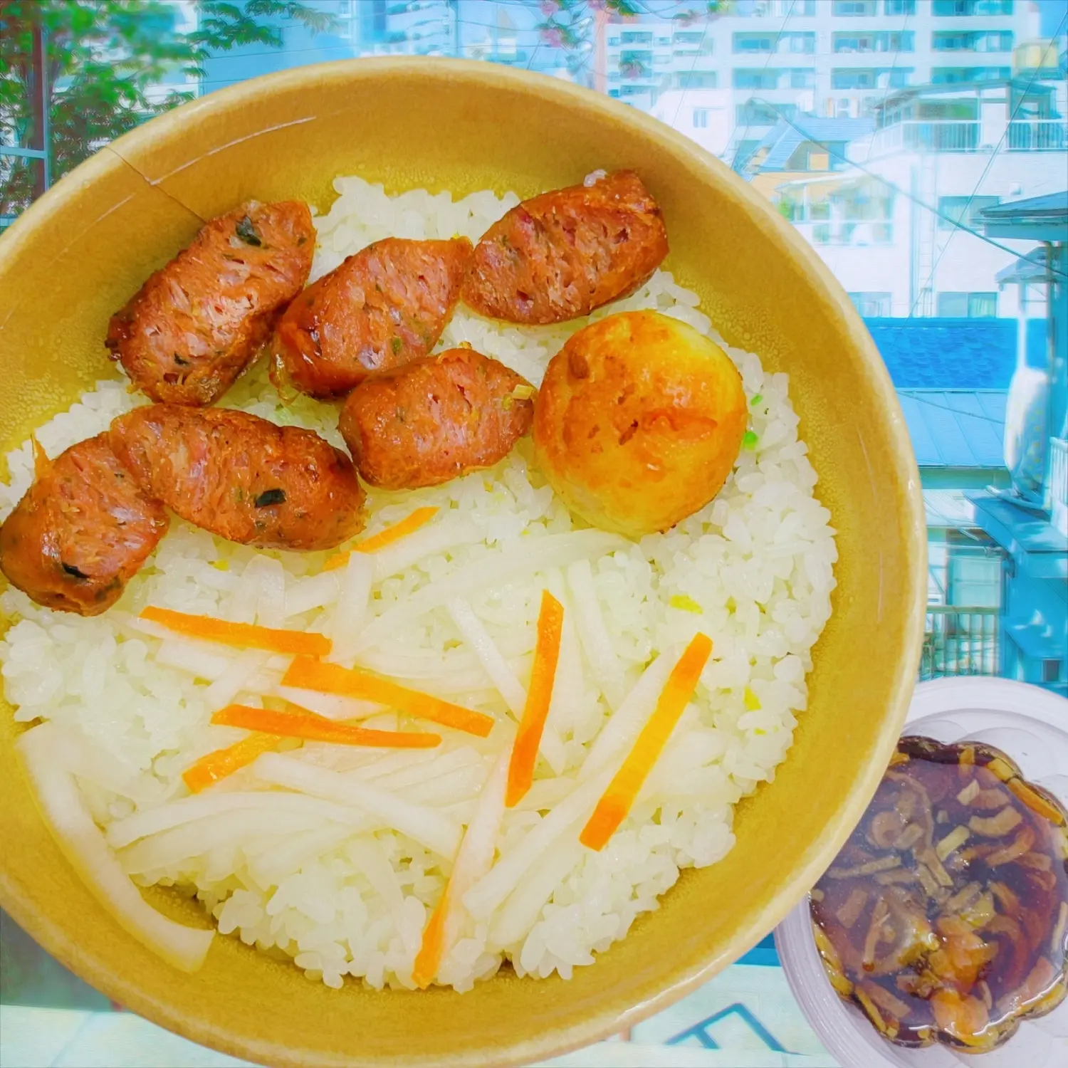 Hình ảnh Xôi Bò Lá Lốt Bọc (3 Viên), Chả Cá Trứng Cút, Chà Bông Heo Sợi Tép Hành + Tặng Sốt Tương Hành Phi, Đồ Chua