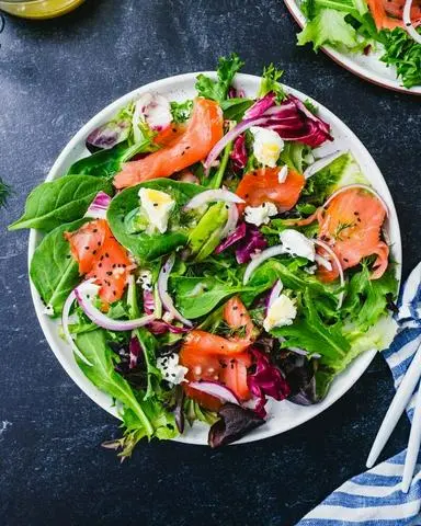 Hình ảnh Smoked Salmon Salad