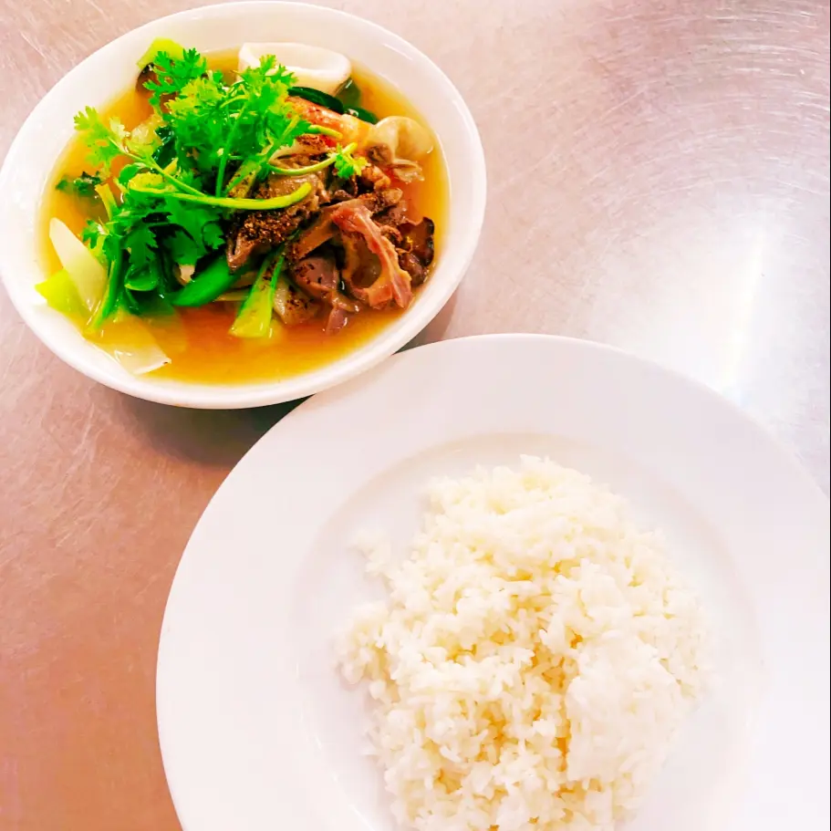 Hình ảnh Cơm trắng xào thâp cầm 