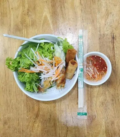 Hình ảnh Bún chả ram chay