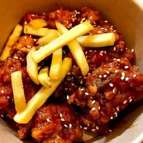 Hình ảnh Gà có xương sốt cay