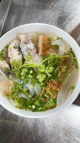 Hình ảnh Bún chả cá sứa