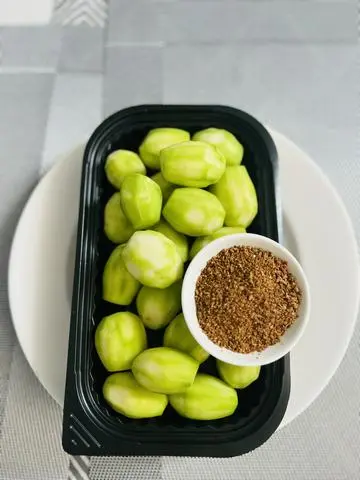 Hình ảnh Cóc non,cắt sẵn 350g - chấm muối