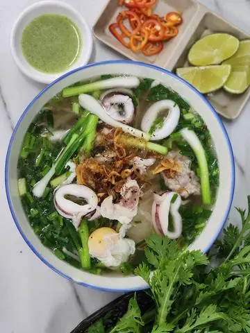 Hình ảnh Hủ Tíu Thịt Viên