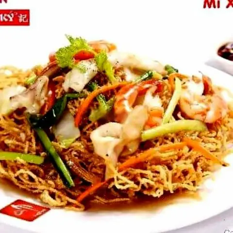 Hình ảnh Mì giòn xào hải sản