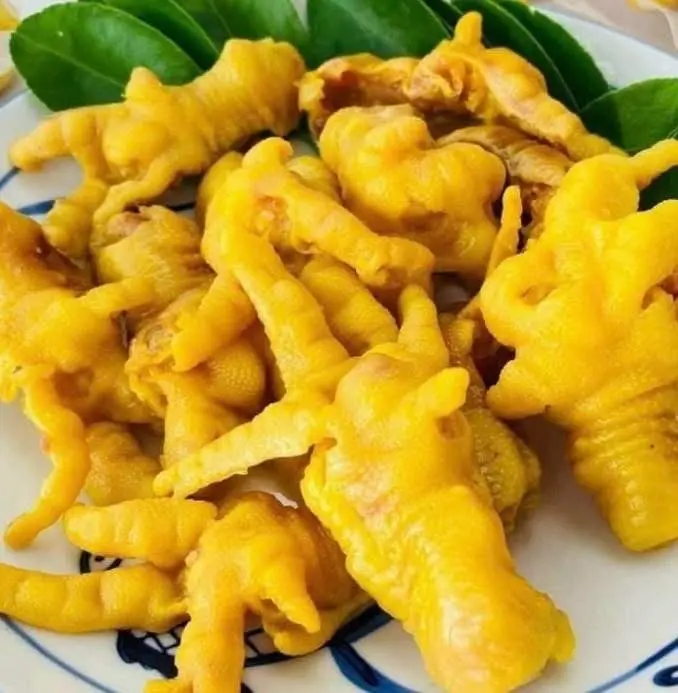Hình ảnh Chân gà rút xương - 1 cặp (Bếp sẽ cho vào phần ăn đi kèm)