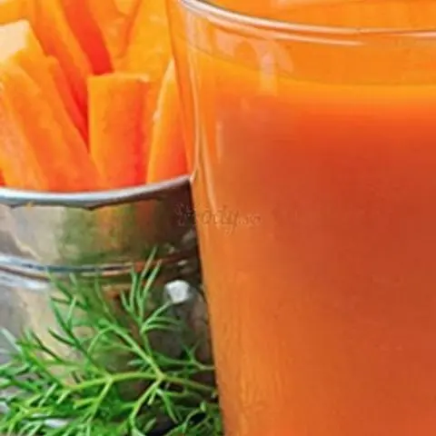 Hình ảnh Sinh tố táo cà rốt