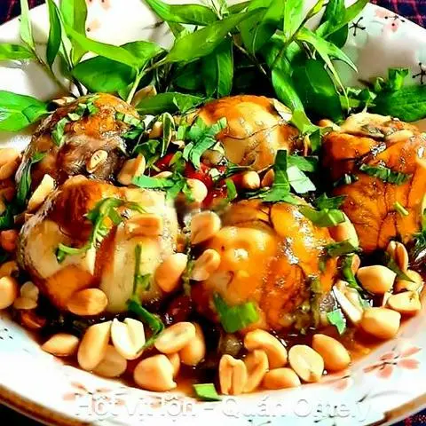Hình ảnh 4 Hột vịt lộn xào me