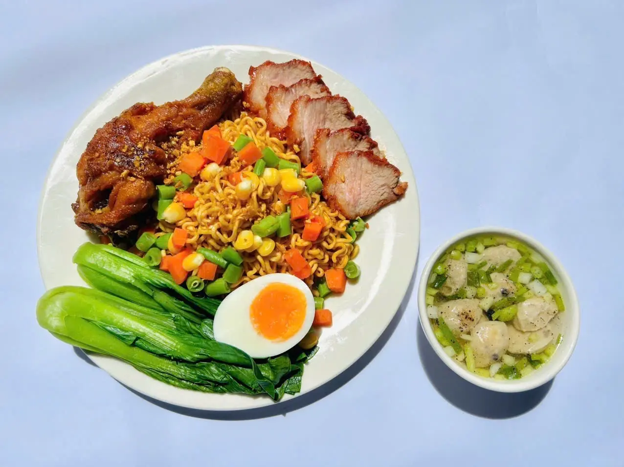 Hình ảnh Mì trộn đặc biệt