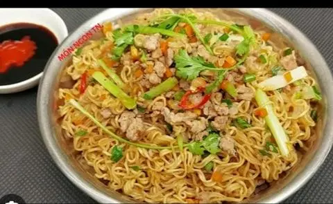 Hình ảnh Mì trộn thịt bằm