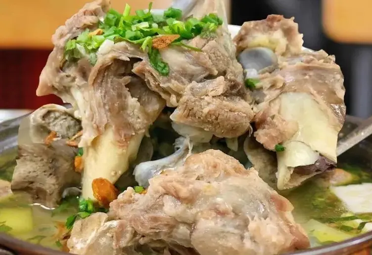 Hình ảnh Bún Xí Quách Heo