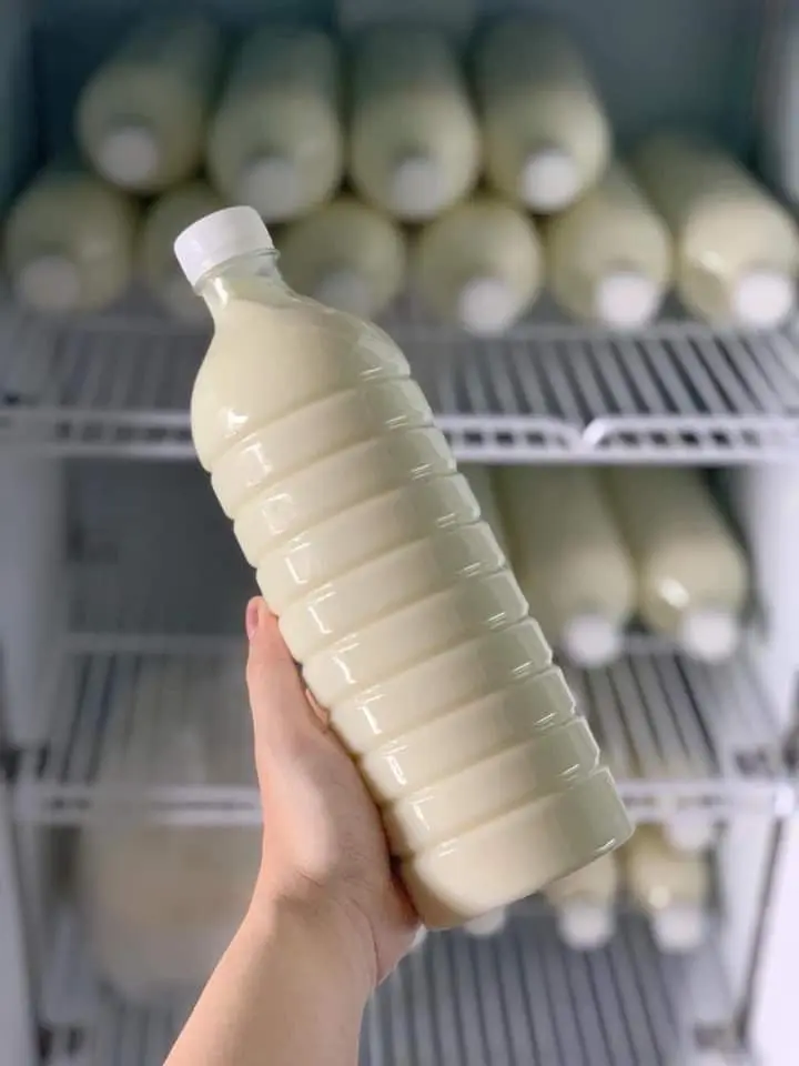 Hình ảnh SỮA BÒ TƯƠI NGUYÊN CHẤT - chai 900ml