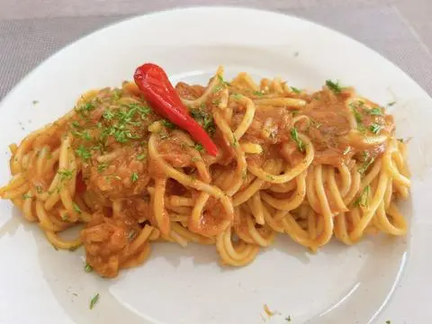 Hình ảnh Mỳ Ý sốt cá ngừ cay