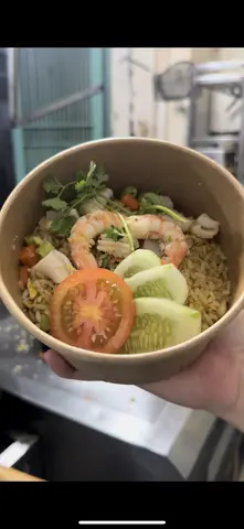 Hình ảnh Cơm chiên hải sản X.O