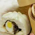 Hình ảnh Bánh bao trứng cút