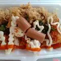 Hình ảnh Bánh mì nướng muối ớt xúc xích