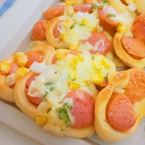 Hình ảnh Bánh xúc xích