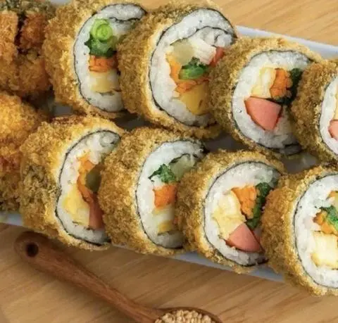 Hình ảnh Gimbap chiên- 1 cây 