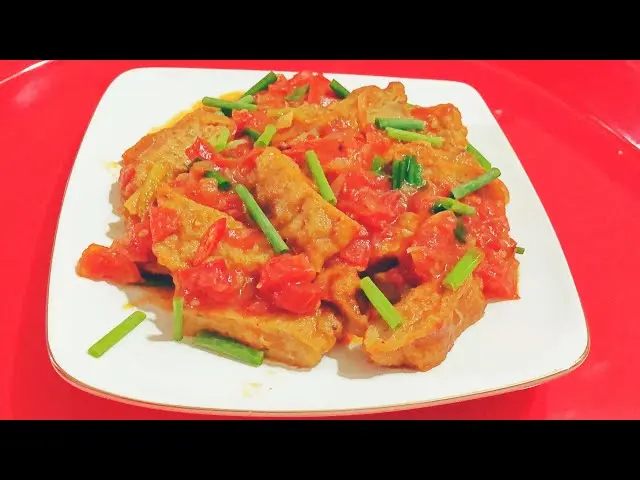 Hình ảnh Cơm chả cá sốt cà