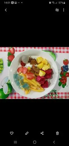 Hình ảnh Chè dừa Thái trái cây