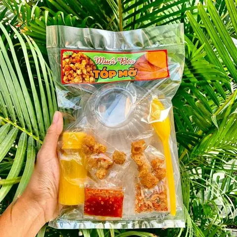 Hình ảnh BÁNH TRÁNG MUỐI BÉO TÓP MỠ