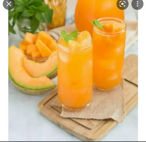 Hình ảnh Nước ép dưa lưới +ổi
