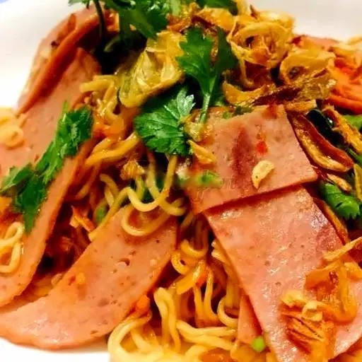 Hình ảnh Mỳ Trộn Hải Sản - Bò Khô