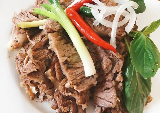 Hình ảnh Thịt bò thêm
