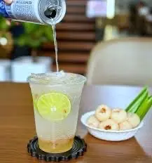Hình ảnh Soda vải ly vừa 