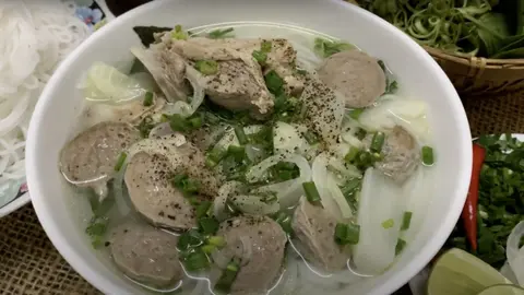 Hình ảnh BÚN BÒ TÁI NẠM BÒ VIÊN 