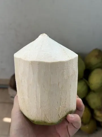 Hình ảnh Dừa trái ướp lạnh