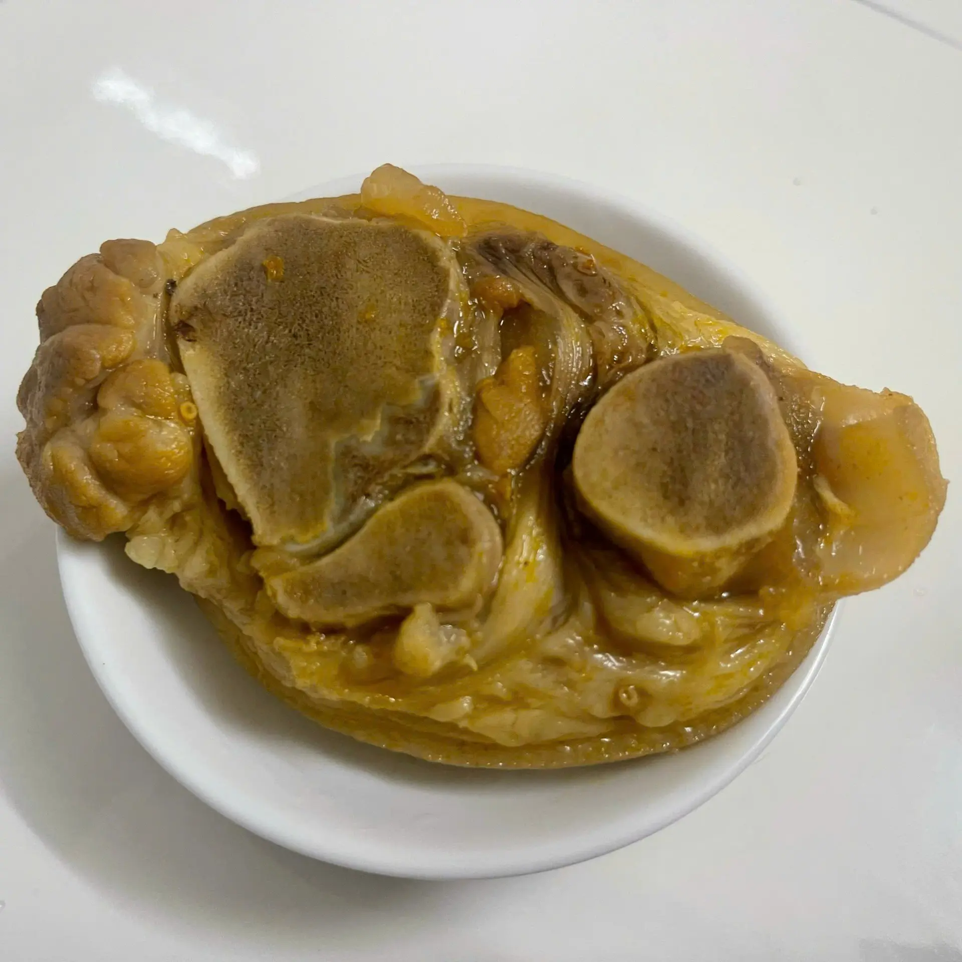 Hình ảnh Giò heo thêm