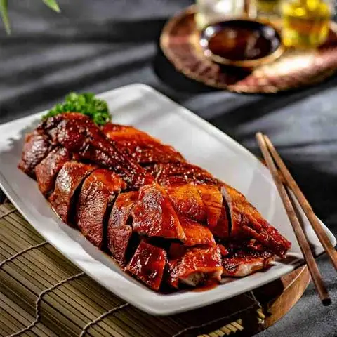 Hình ảnh Vịt Quay Truyền Thống (1/2 con)