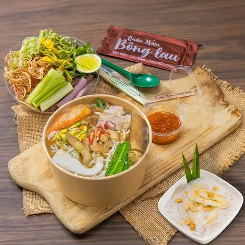 Hình ảnh Combo 1: 1 bún mắm nguyên bản tô thường + 1 chè chuối cốt dừa