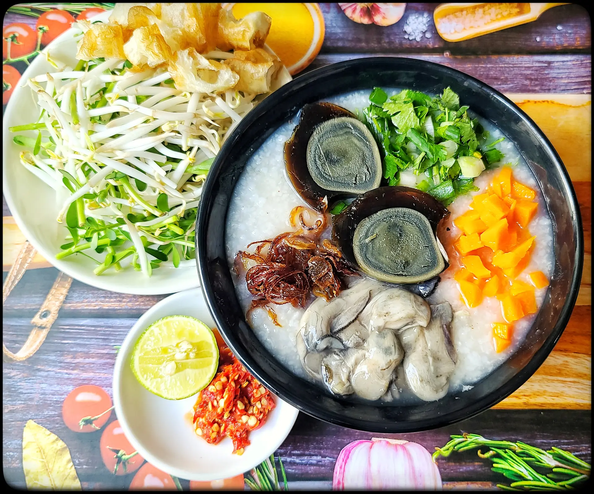 Hình ảnh Cháo hàu tô nhỏ + bách thảo