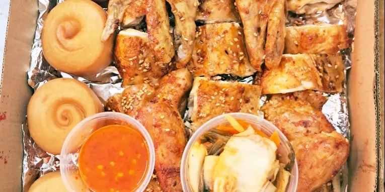 Hình ảnh gà nướng muối ớt mặt ông