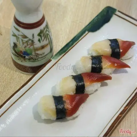 Hình ảnh Sushi sò đỏ