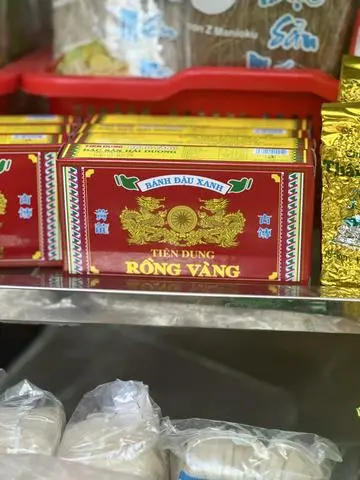 Hình ảnh Bánh Đậu Xanh Rồng Vàng