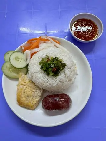 Hình ảnh Cơm Chả Lạp Xưởng