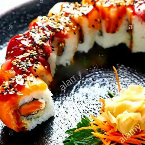 Hình ảnh Maki rồng đen