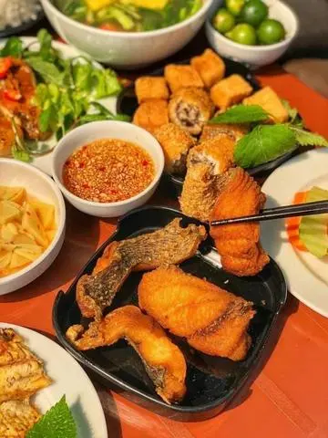 Hình ảnh Bún cá chấm - chả cá mực