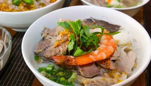 Hình ảnh Hủ Tiếu Mì Gói Thập Cẩm Khô 