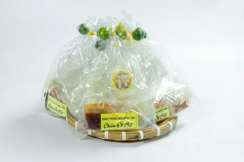 Hình ảnh Bánh Tráng Chấm Ớt Sệt