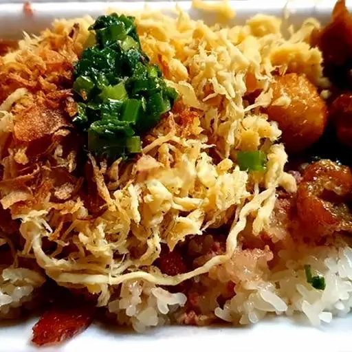 Hình ảnh Xôi thập cẩm gà xé